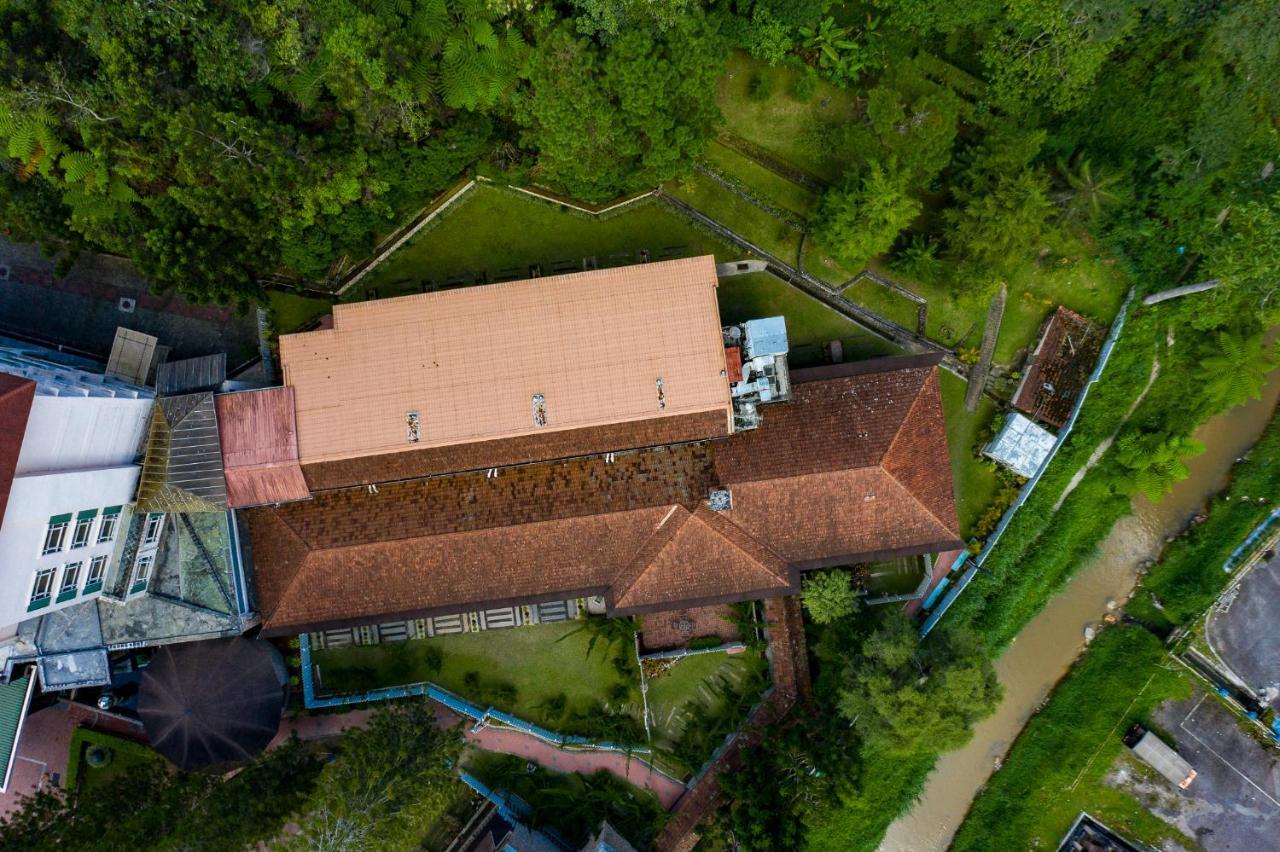 Century Pines Resort Камерън Хайлендс Екстериор снимка